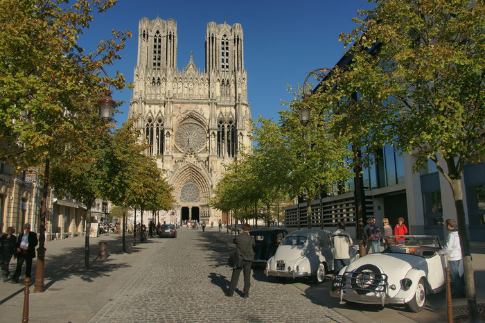 Zur Heimfahrt über Reims